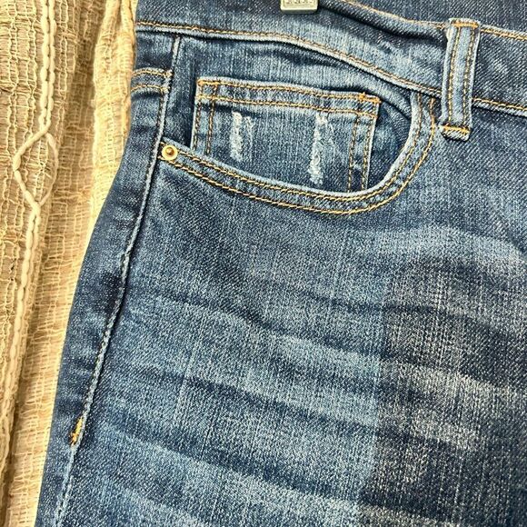 sneck peek ladies 11 distressed jeans - Picture 3 of 10